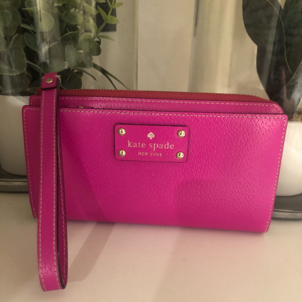 Authentic Kate Spade hot pink wallet / wristlet